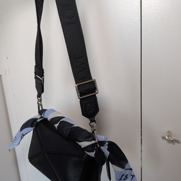 Loewe Cotton And Calfskin Black Bag Strap - Picture 5 of 7